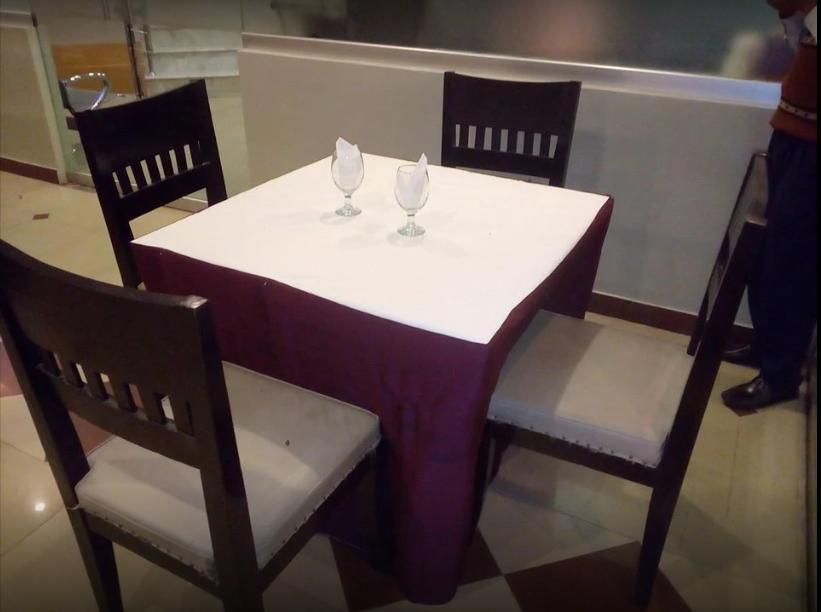Hotel Multan Continental Bagian luar foto