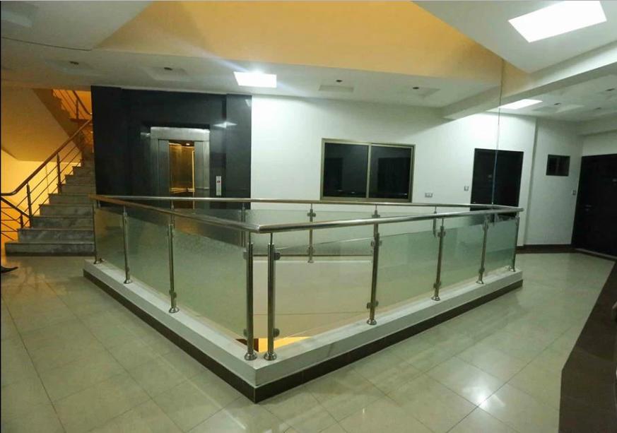 Hotel Multan Continental Bagian luar foto