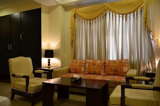 Hotel Multan Continental Bagian luar foto